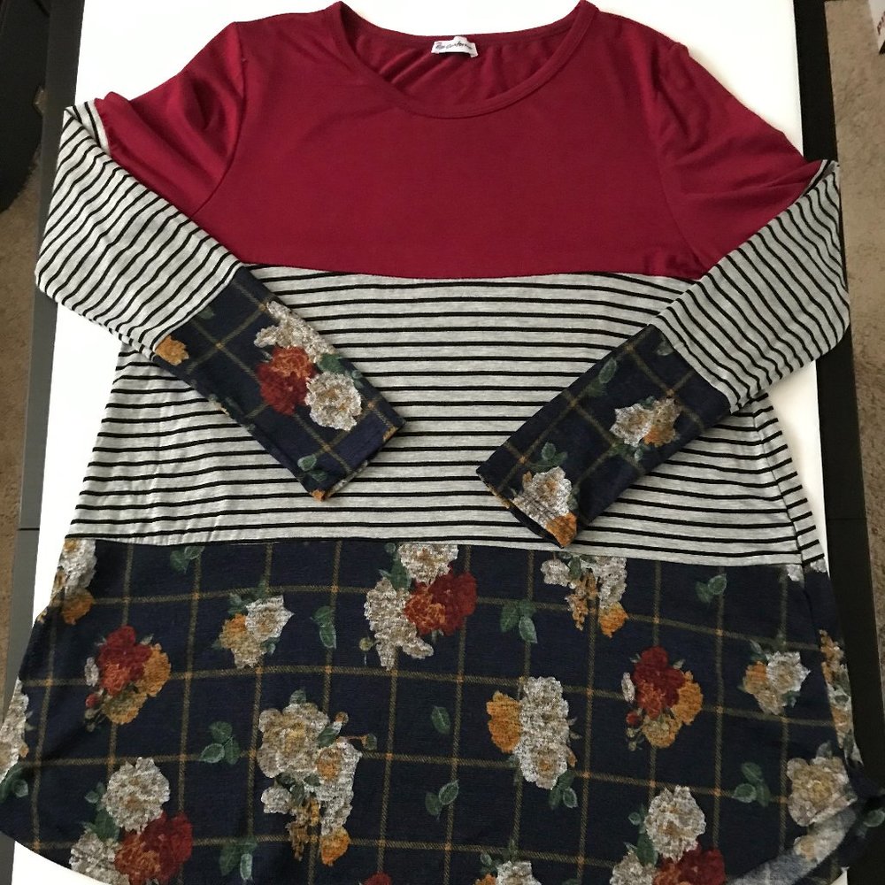 Egs California Mixed Media Hi-Lo Jersey Tunic A-line Size: Small